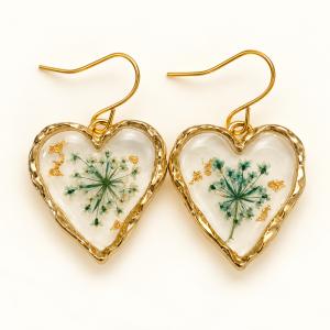 Boucles d’oreilles « Cœurs fleuris » - photo 1